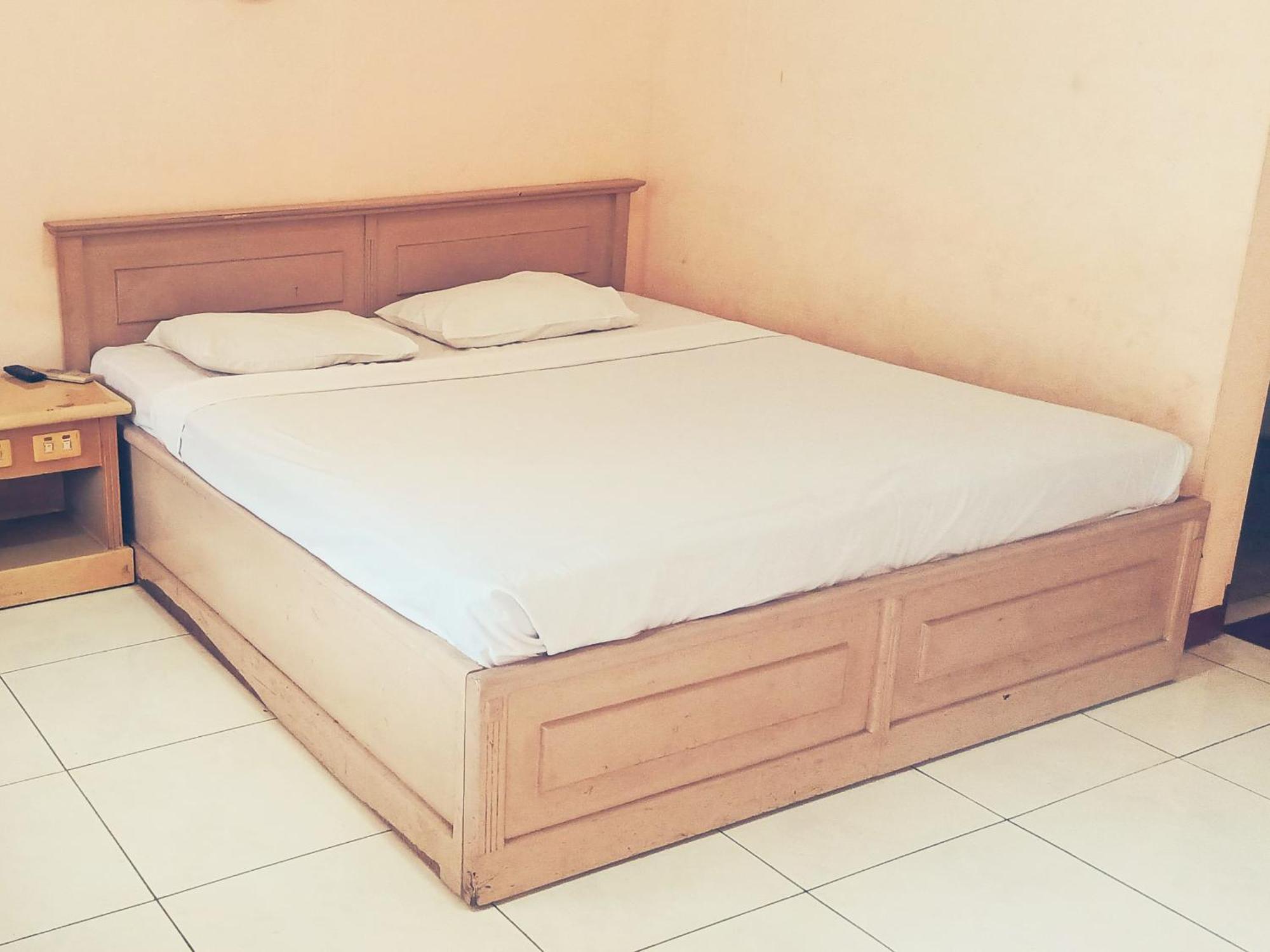 Hotel Wijaya Purwokerto Buitenkant foto